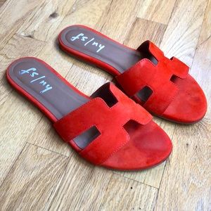 French Sole open-toe slide. EUC.